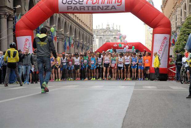 Partenza Santander Mezza maratona Torino (foto scandurramichele.com)