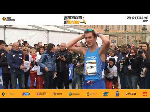 Alessandro Giacobazzi vincitore della Maratona di Torino (foto fb carlo ruggeri)