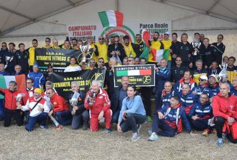 Campionati italiani master di cross premiazione a squadre maschili (foto organizzazione)