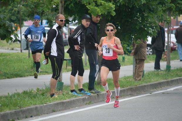 Catherine Bertone protagonista vincente ai Campionati Italiani Master di Borgaretto (foto fb pont saint martin)