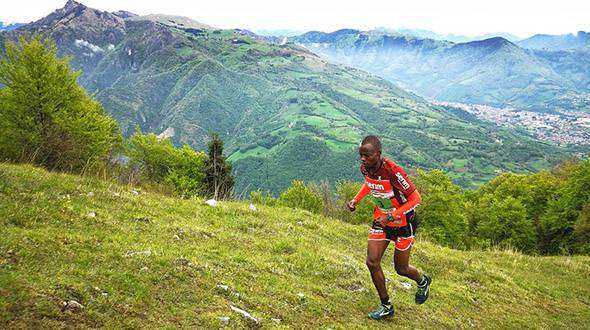 Dennis Bosire Kiyaka vincitore del Trail del Segredont (foto montagna express)