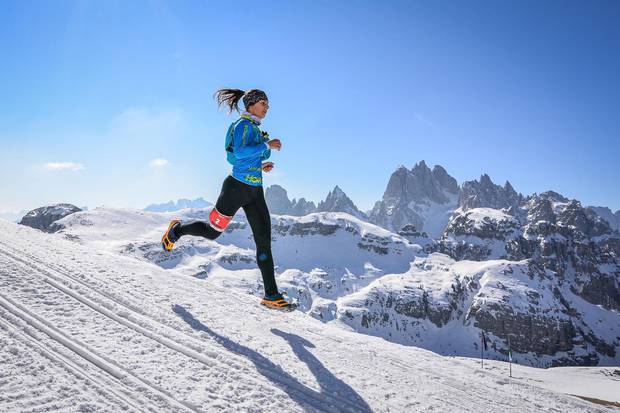 Gaia Bertolini vincitrice Misurina Winter Run 2022 (foto ticomunicazione) (1)