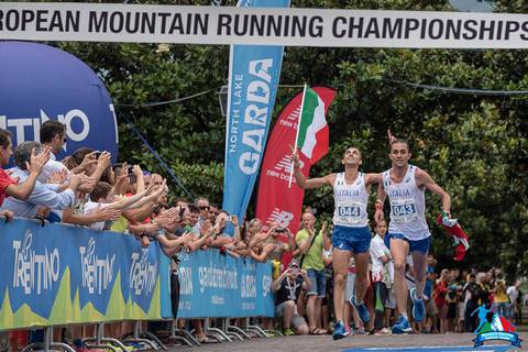 I gemelli Dematteis Campioni d'Europa di corsa in montagna Arco 2016 (foto fb mountain running italian team)