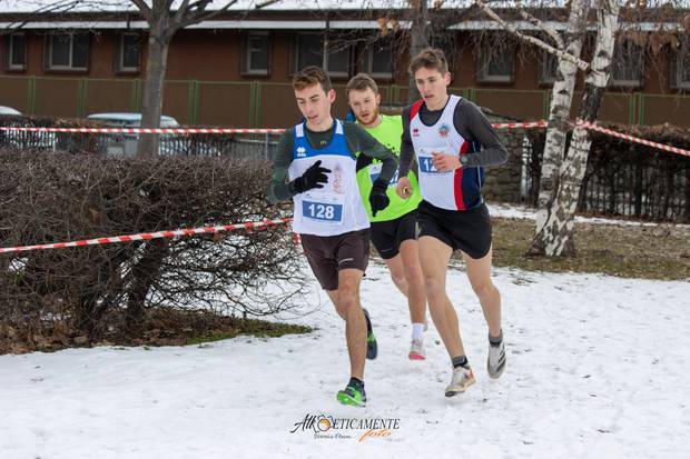 I primi 3 del campionato valdostano di cross (foto Pirana Fidal Valle d'Aosta)