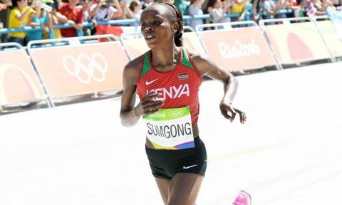 La campionessa olimpica di maratona  Jemima Sumgong squalificata per doping (foto oasport)