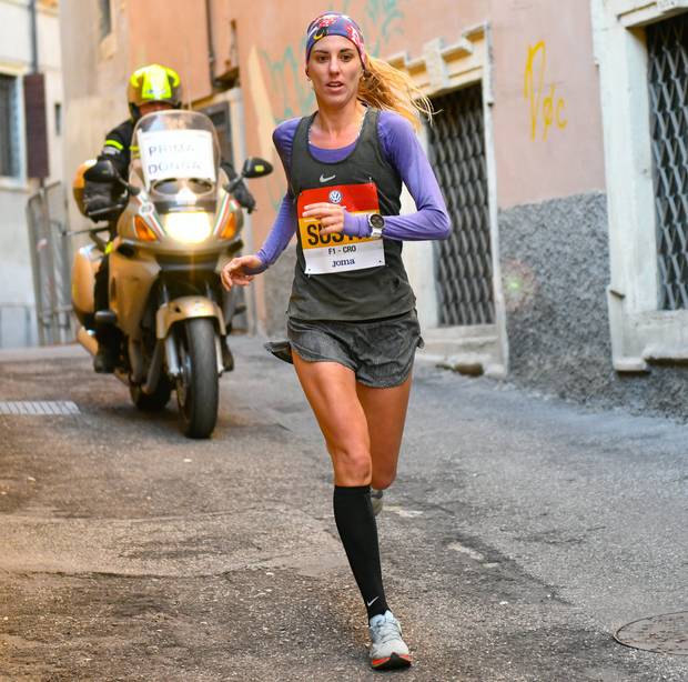 La croata Nikolina Sustic vincitrice Verona Marathon 2018 (foto ambrosi organizzatori)