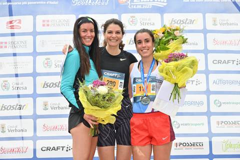 Lago Maggiore Half Marathon podio femminile (foto organizzazione)