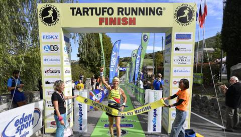 Luca Arrigoni vincitore Tartufo Running (foto Ferrari)