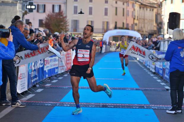 Michele Palamini vincitore della  Maratonina Città di Crema (foto organizzazione)