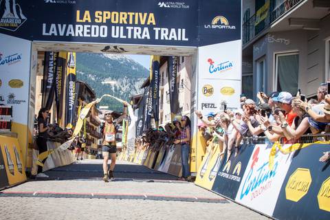 Miguel Caballero Ortega vincitore del Cortina Trail (foto organizzazione)
