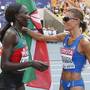 Valeria Straneo con la keniana Kiplagat ai Mondiali di Mosca (foto lettera43.it) 
