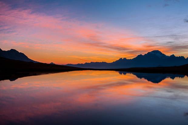 Valmalenco Lago Campagneda Monte Disgrazia al tramonto (foto ganassa)