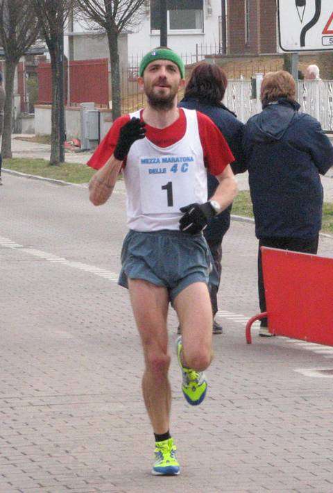 Pietro Colnaghi, stakanovista delle maratone, ieri 3° a Livorno