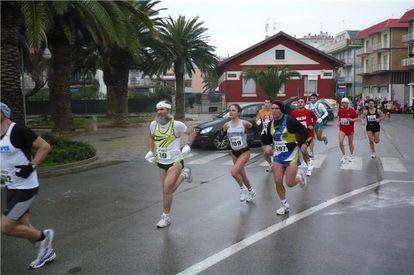 Maratonina dei Fenici 2010 (foto ilquotidiano.it)