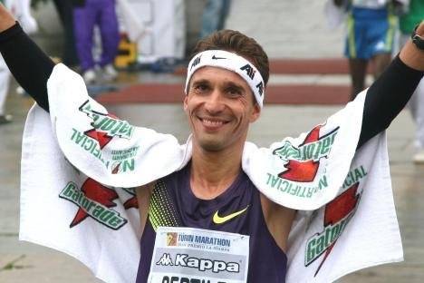 Ruggero Pertile vittorioso alla Turin Marathon 2010