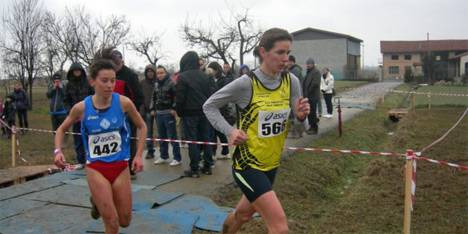 Elena Bagnus campionessa piemontese di cross 2010 (foto Dragonero)