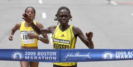 La volata femminile della Boston Marathon (Photorun)